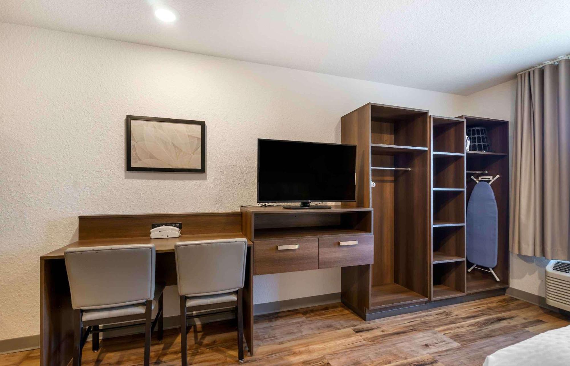 Extended Stay America Select Suites - Tampa - Brandon - East Heartland Εξωτερικό φωτογραφία
