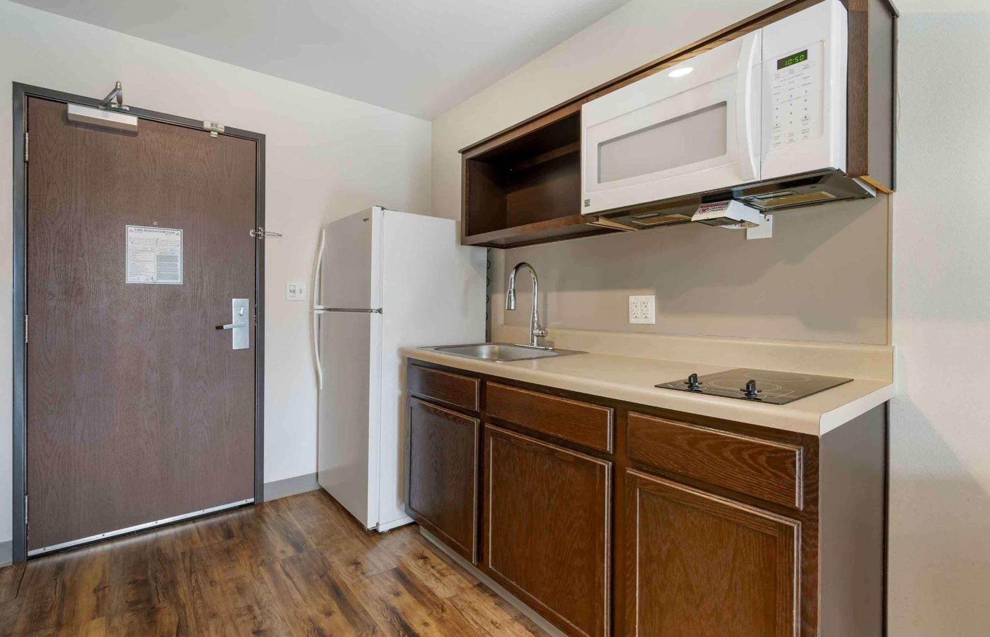 Extended Stay America Select Suites - Tampa - Brandon - East Heartland Εξωτερικό φωτογραφία