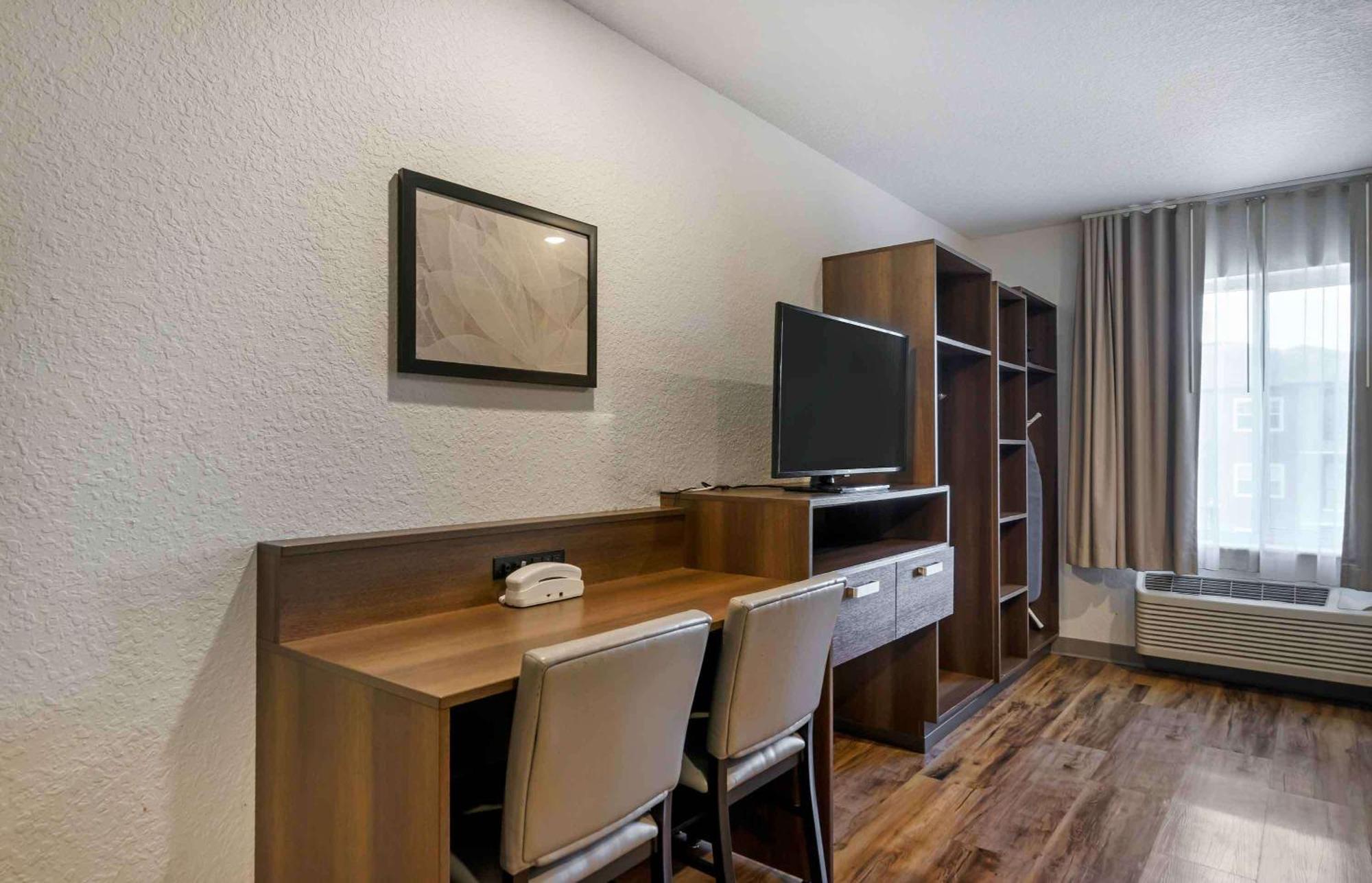 Extended Stay America Select Suites - Tampa - Brandon - East Heartland Εξωτερικό φωτογραφία